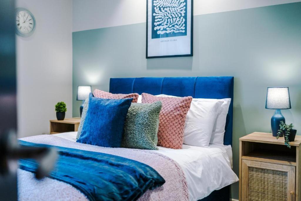 Exquisite Central York Abode Sleeps 6! Екстериор снимка