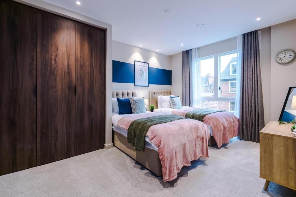 Exquisite Central York Abode Sleeps 6! Екстериор снимка
