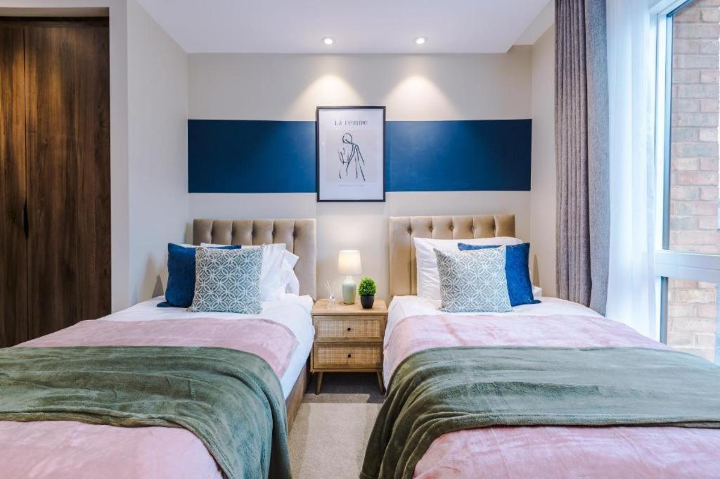 Exquisite Central York Abode Sleeps 6! Екстериор снимка
